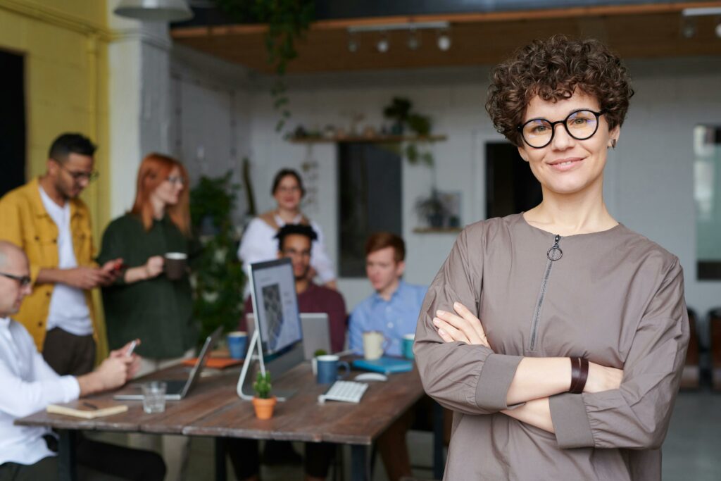 Współpraca z nano influencerami – nowy standard marketingu w 2025 roku